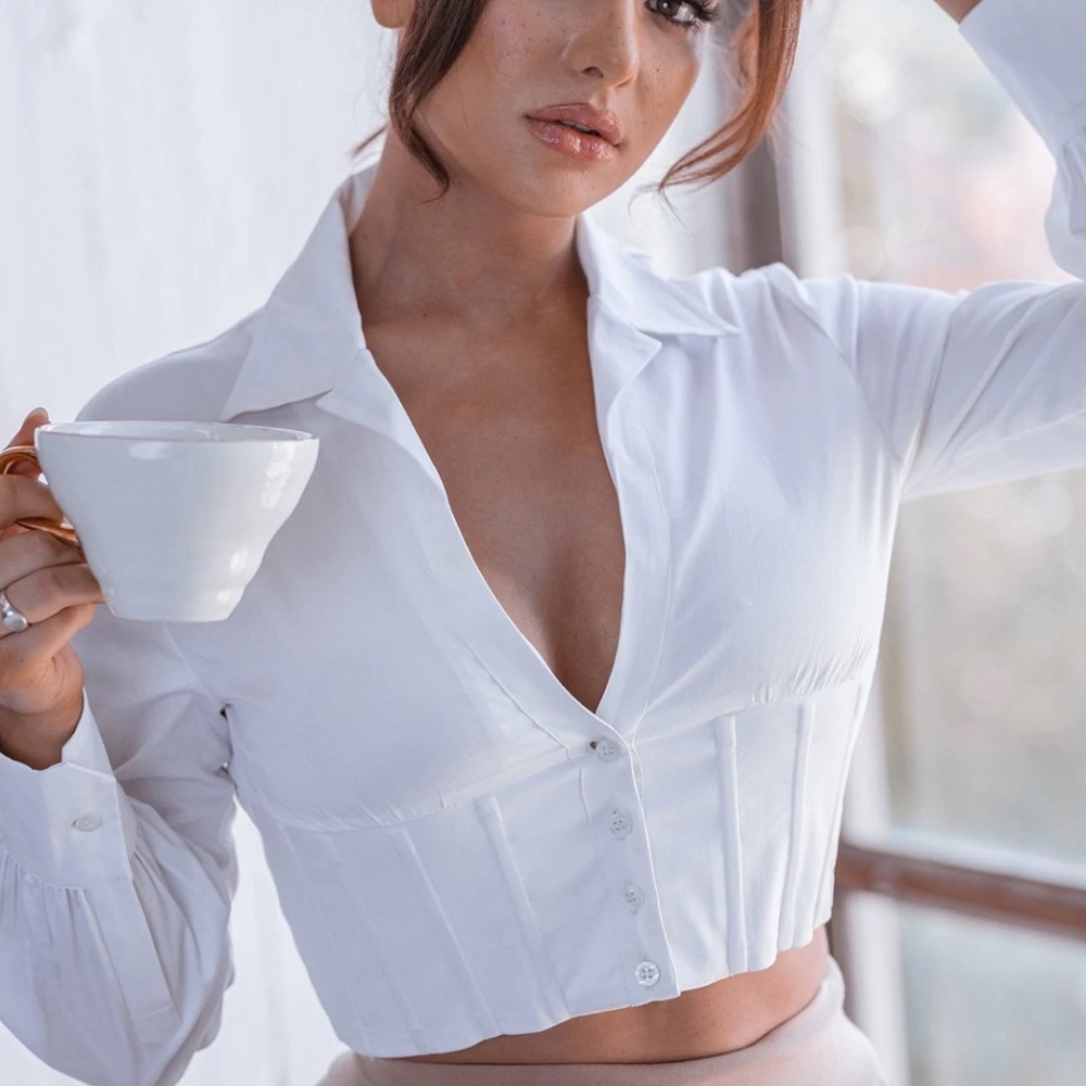 MESHKI Adaline Long Sleeve Cropped Wrap Shirt - White